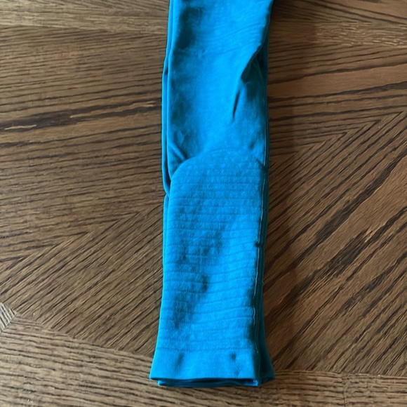Women’s Turquoise Alphalete Compression Leggings Size XS Never Worn - Picture 11 of 11
